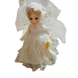 Vintage Effanbee Bride Doll 14" Blonde Sleep Eyes Lace Wedding Gown USA Coquette